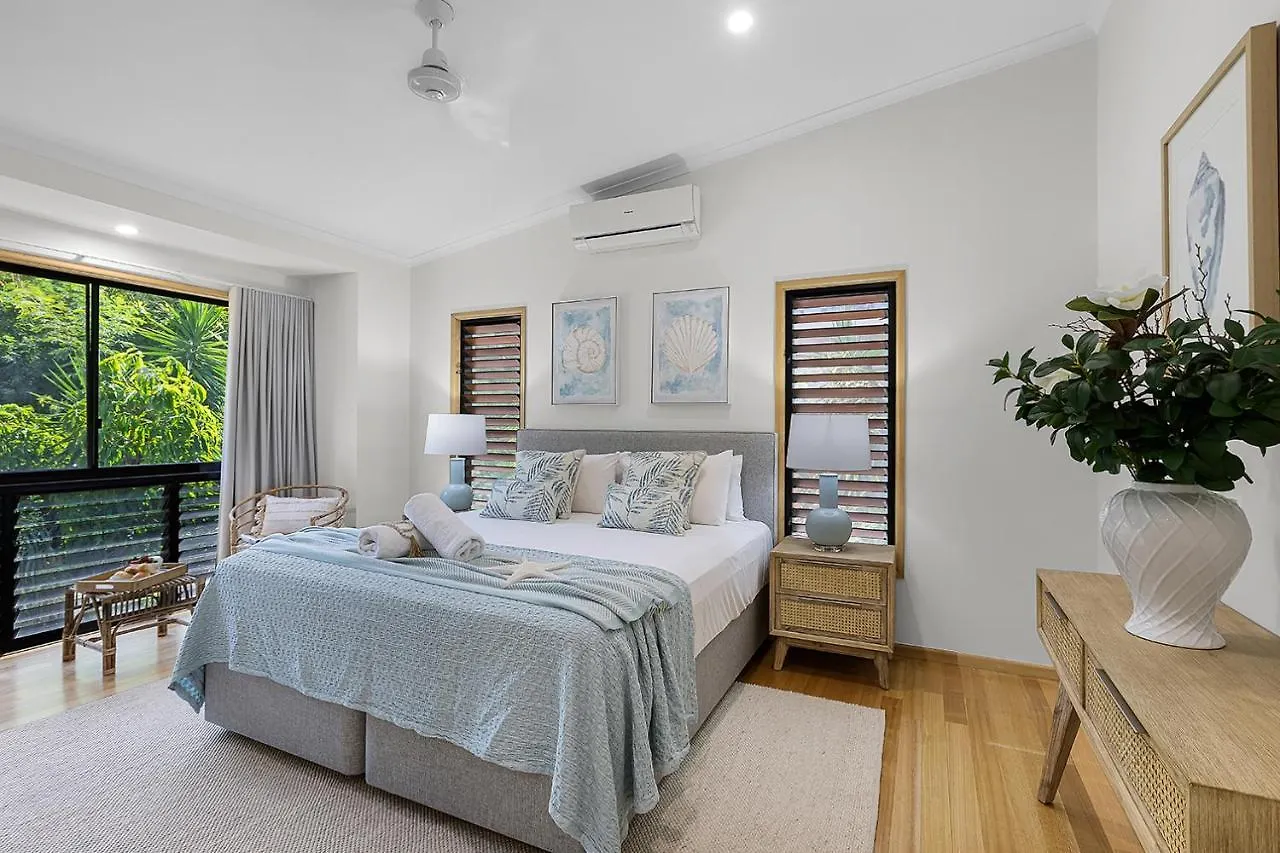 Airlie Views Villa Airlie Beach Australia