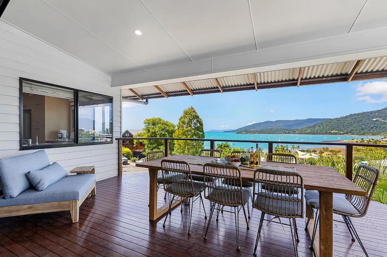 Airlie Views contacts