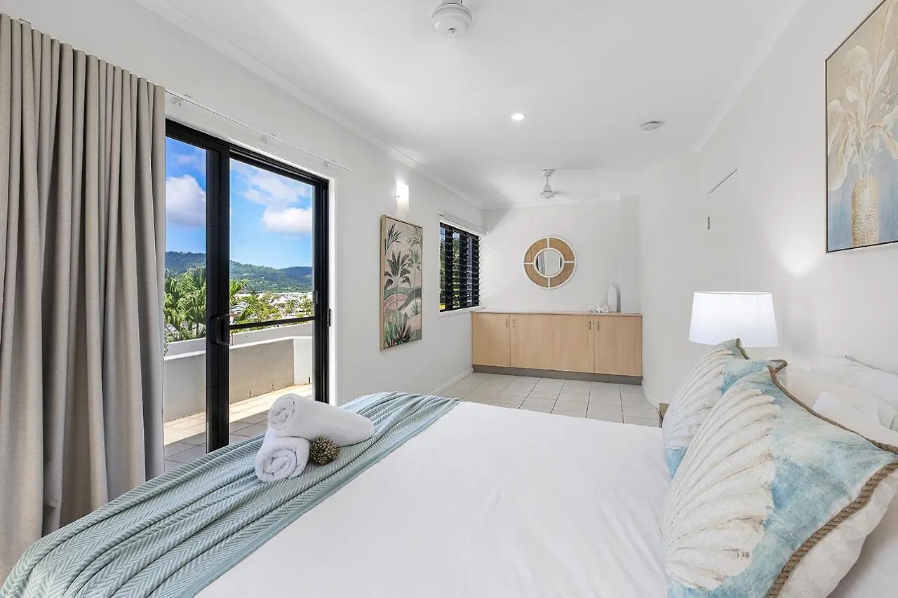 Airlie Views Villa Airlie Beach Holiday home